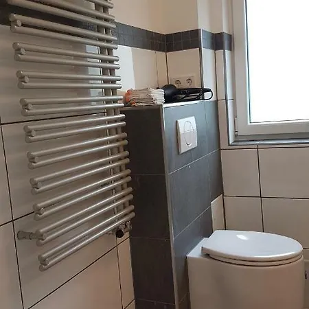 Gemuetliches Grosszuegiges Steinbreche Barrierefrei * Bergisch Gladbach